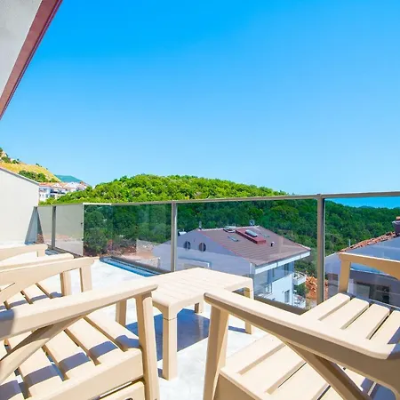 Aselmina Villa